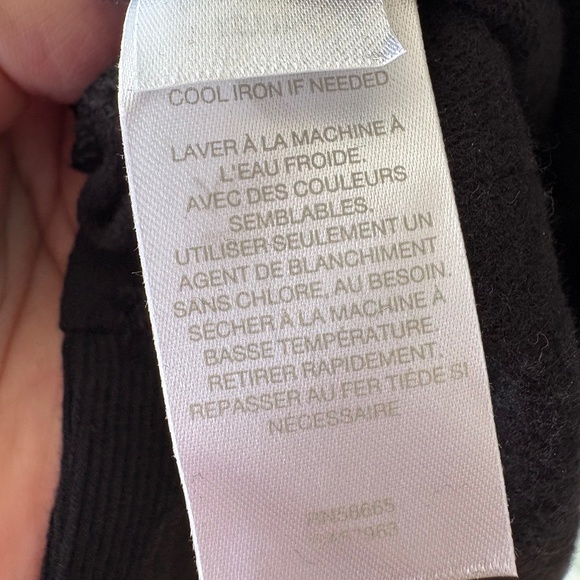 Zella Funnel Neck Pullover Black NWT Sz M - Picture 2 of 8